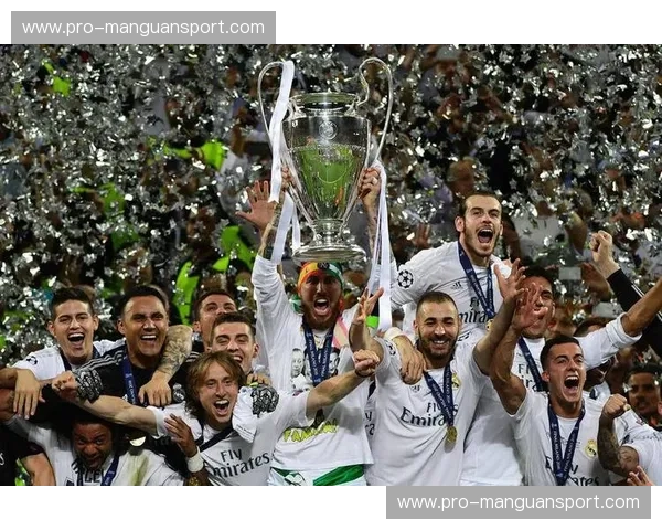 足球盛宴：恒大与皇马的激情碰撞，一场跨越时空的对话